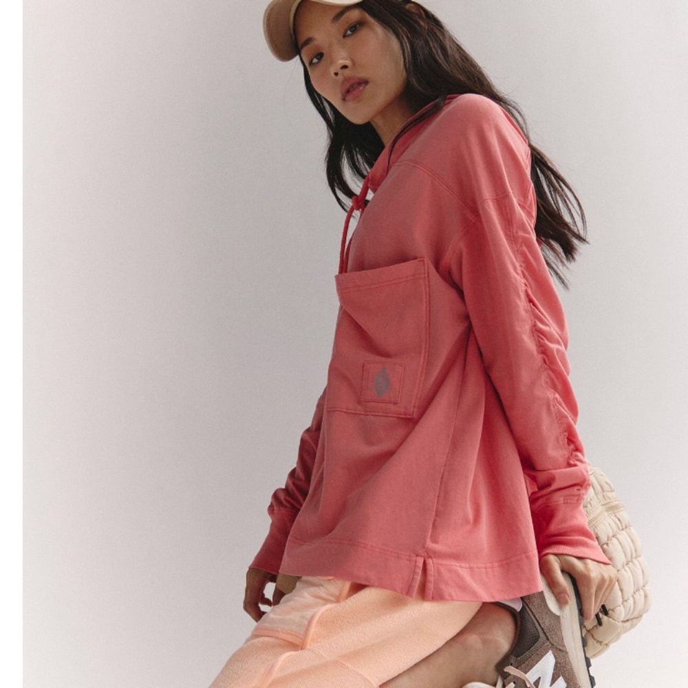 Free People Hot Shot Hooded Layer in Hibiscus in various NWT - Picture 4 of 5